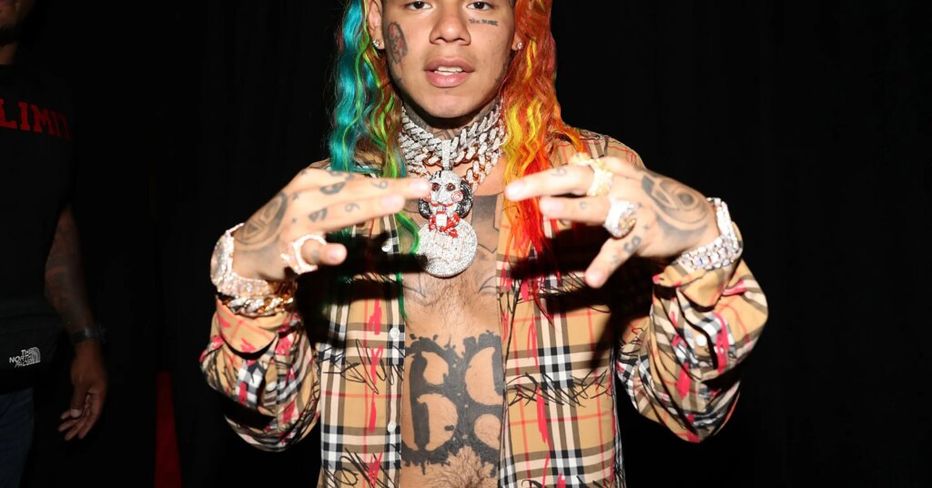 6ix9ine Responds After Being Compared To Jeffrey Epstein
