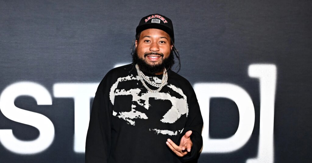 DJ Akademiks Exposes Maino’s Worst Outfits As Beef Intensifies