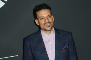 Matt Barnes Targets Blogs For Rumors Of Him And AI Mannequin