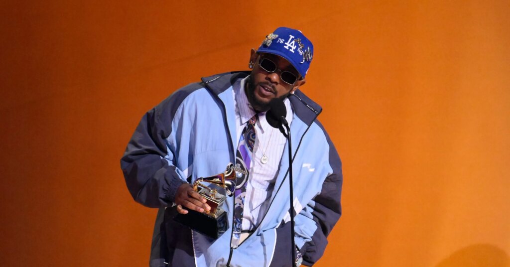 Kendrick Lamar Named Billboard’s R&B/Hip-Hop Artist Of The Yr