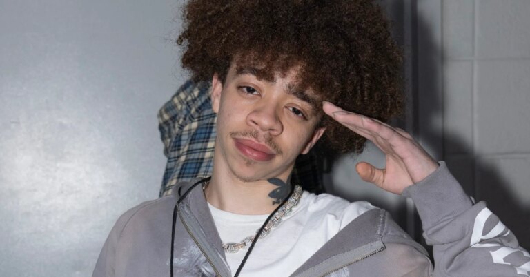 King Harris Responds To Blueface Saying He Looks Like His Girlfriend