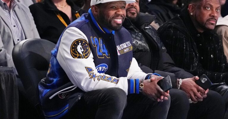 50 Cent Trolls Jim Jones For Allegedly Having No Electricity At His Studio