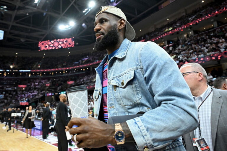 LeBron James Won’t Start All-Star Game, Breaking 21-Year Streak