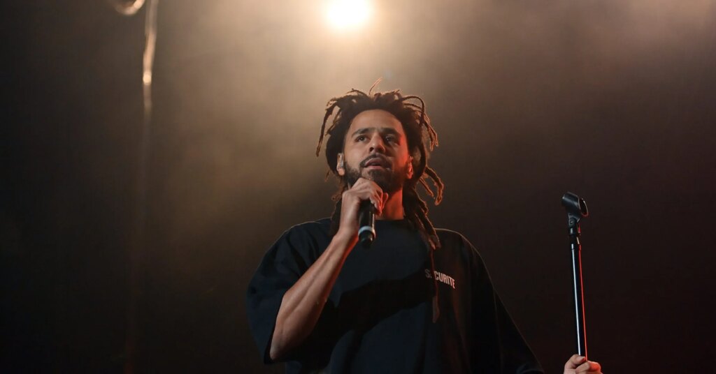J. Cole Addresses Apology To Kendrick Lamar In New Freestyle