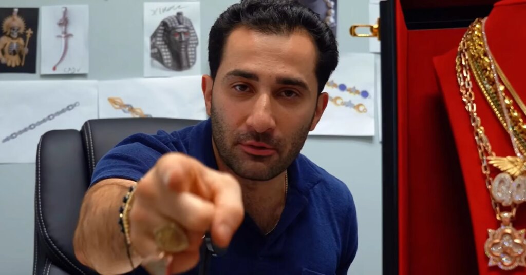 Who Is TraxNYC? The Jeweler Going Viral For Standing On Business