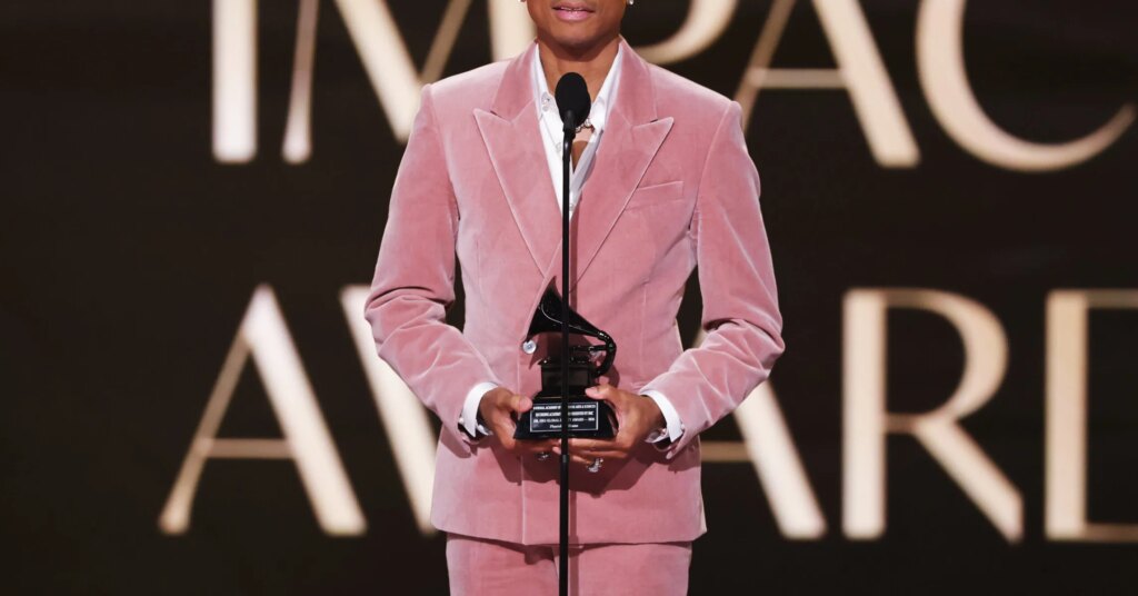 Pharrell’s Grammy Speech Angers Fans For Lack Of Chad Hugo Recognition
