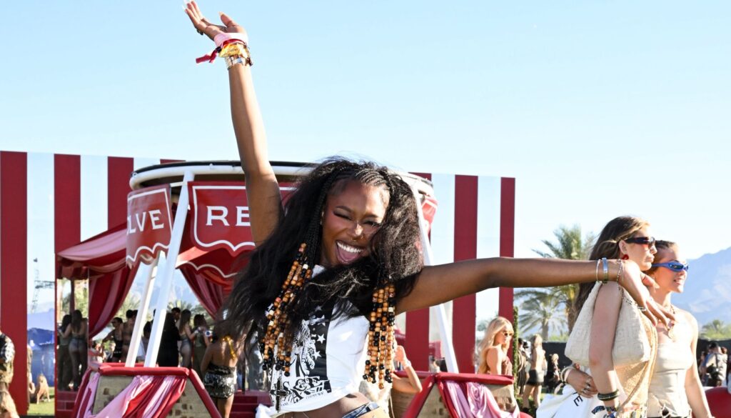 SLAYCHELLA: A Gallery Of Haute Girlies, Viral Vixens & Swoony Stunners Who Brought Heat To The Desert At Coachella