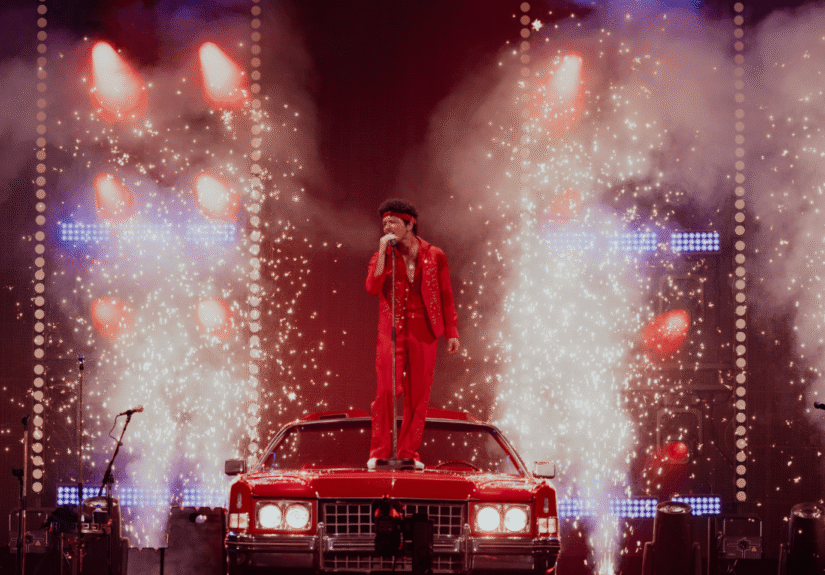 Velvet-Voiced Bruno Mars Beautifully Belts ‘777’ Hits In ATL Alongside Anderson .Paak & Leon Thomas, Silk Sonically Seals Soulful Night