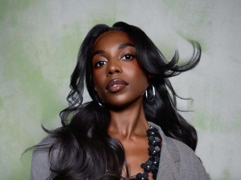 Toni Bravo Says You Need Full Body Blush Toni Bravo Says You Need Full Body Blush