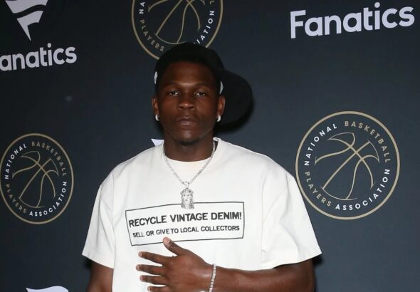 Ayesha Howard Accuses Anthony Edwards of Financial Deception in Child Support Case Ayesha Howard Accuses Anthony Edwards of Financial Deception in Child Support Case