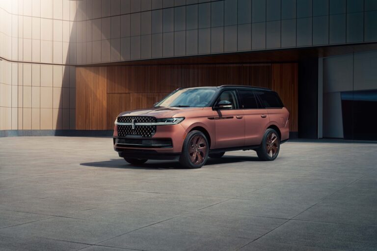 Go Inside Serena Williams’s Bespoke 2026 Lincoln Navigator