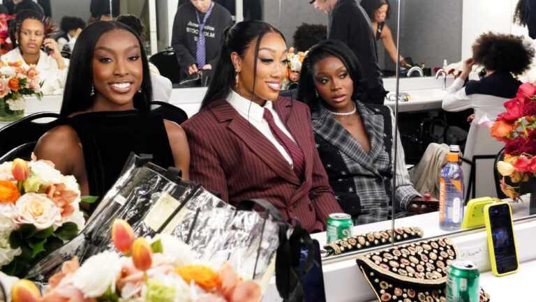 April’s Tunnel ‘Fits We Can’t Stop Thinking About