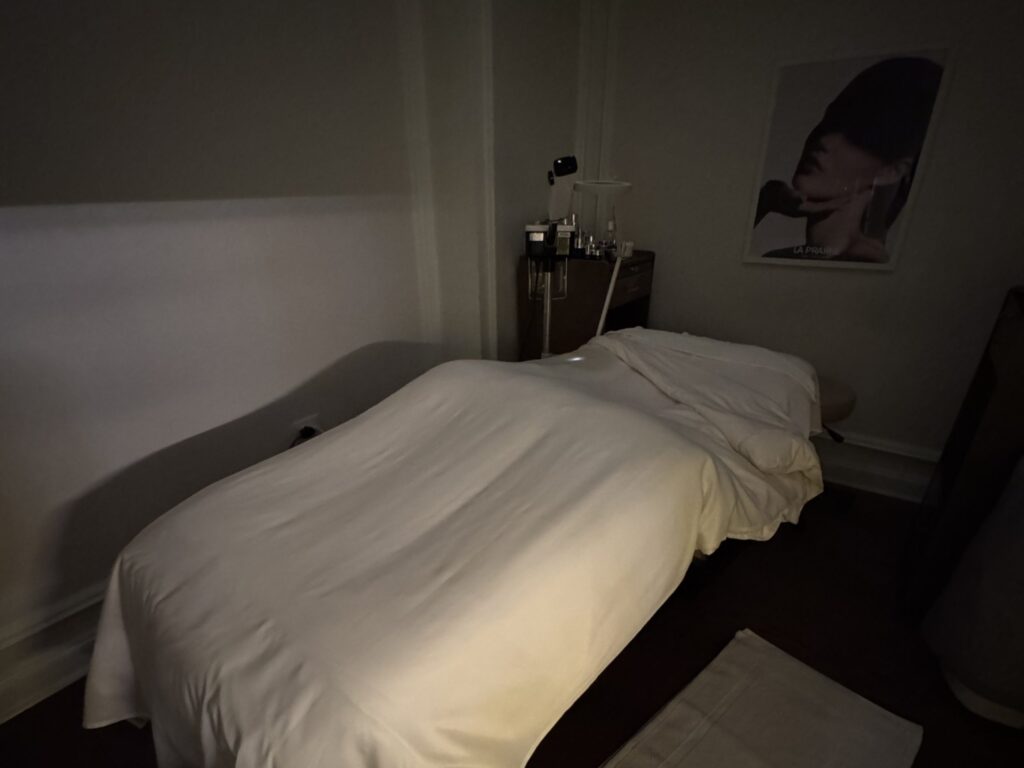 I Tried This Celebrity-Favorite Facial Ahead Of The Met Gala