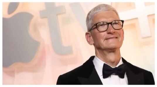 Tim Cook Steps Down as Apple CEO, Transitions to Executive Chairman