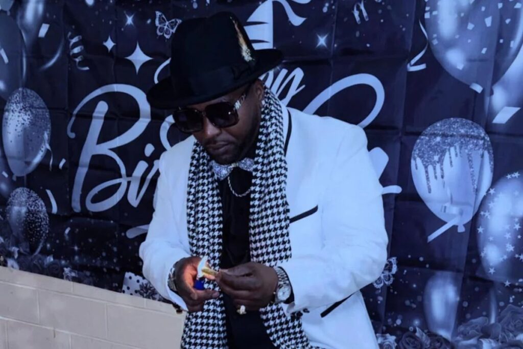 Rapper Sinthoro Upper Murdered Over Smoking, As “Slidin” Turns Into Viral Hit Rapper Sinthoro Upper Murdered Over Smoking, As “Slidin” Turns Into Viral Hit