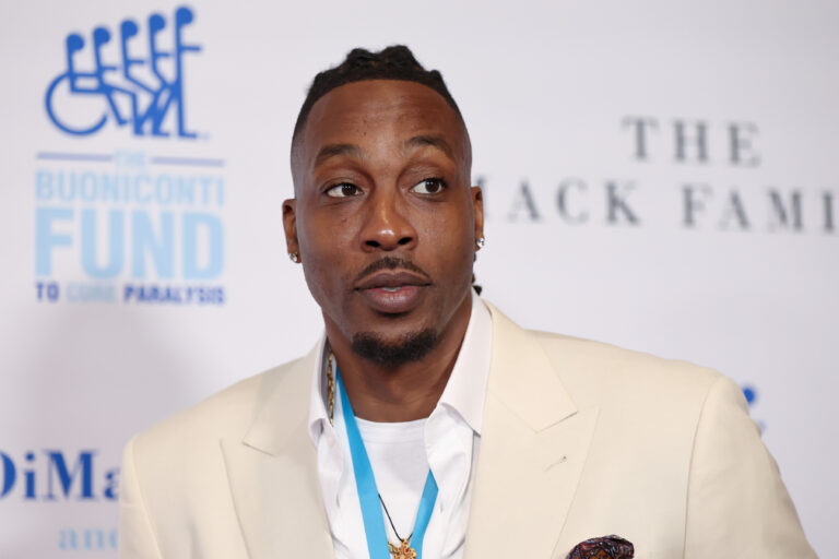 Dwight Howard Sparks Questions About Marriage Status After Dropping Restraining Order Against Amy Luciani (UPDATE) Dwight Howard Sparks Questions About Marriage Status After Dropping Restraining Order Against Amy Luciani (UPDATE)