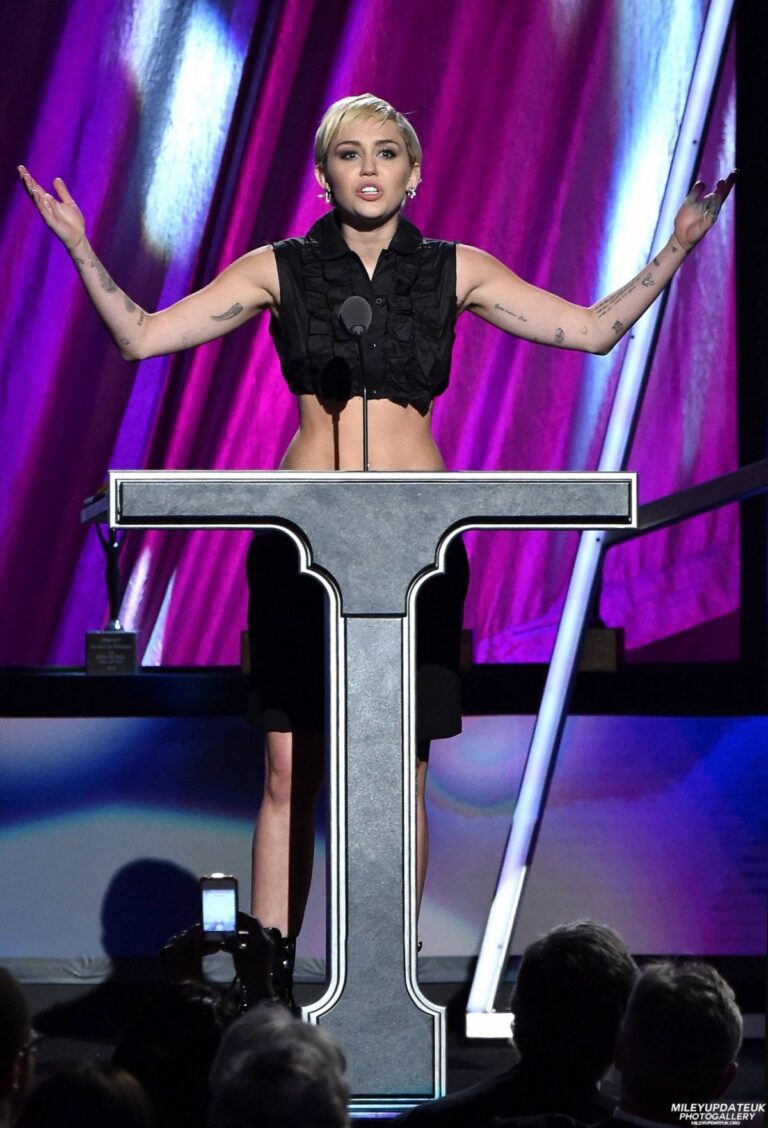 MC Lyte Reflects on the ‘Surreal’ and ‘Humbling’ Experience of Her Rock Hall of Fame Induction