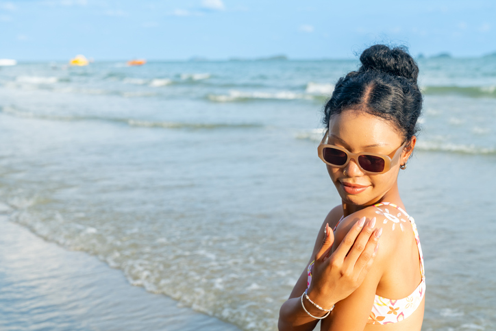 9 Of The Best Sunscreens For Black Women: Get A Glowy Finish Or Matte Primer Results Without The Chalky Ghost-Face Effect