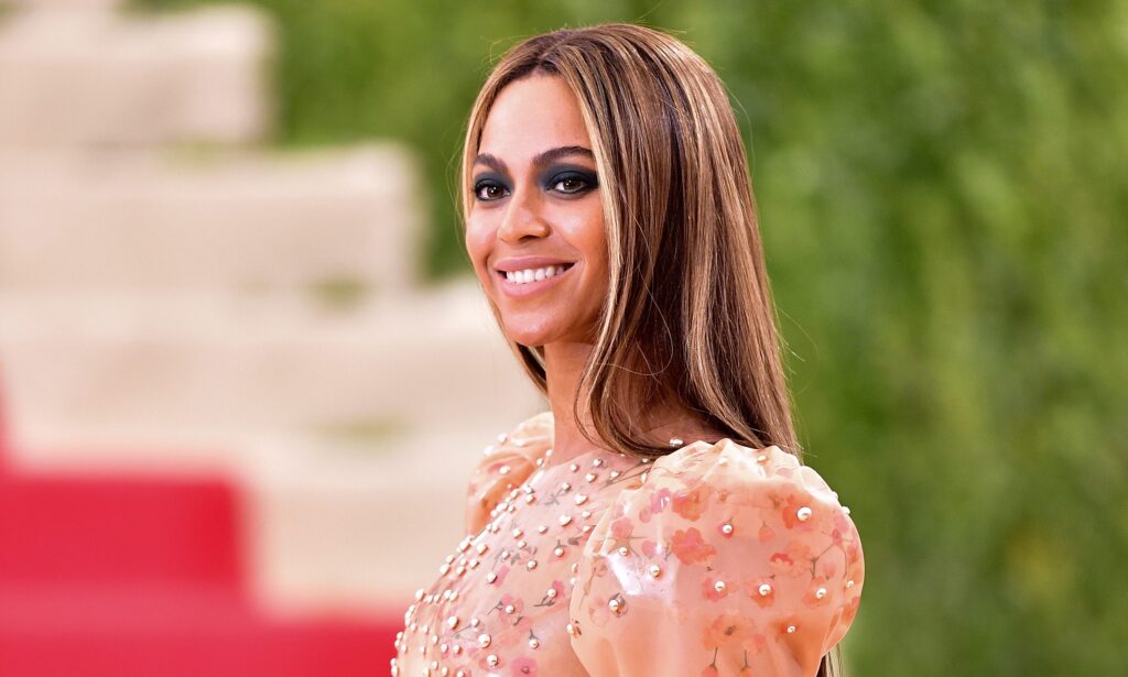 See How Beyoncé Slayed Her First Met Gala In 2008 & Last Appearance In 2016 Ahead Of Expected 2026 Return (PHOTOS)