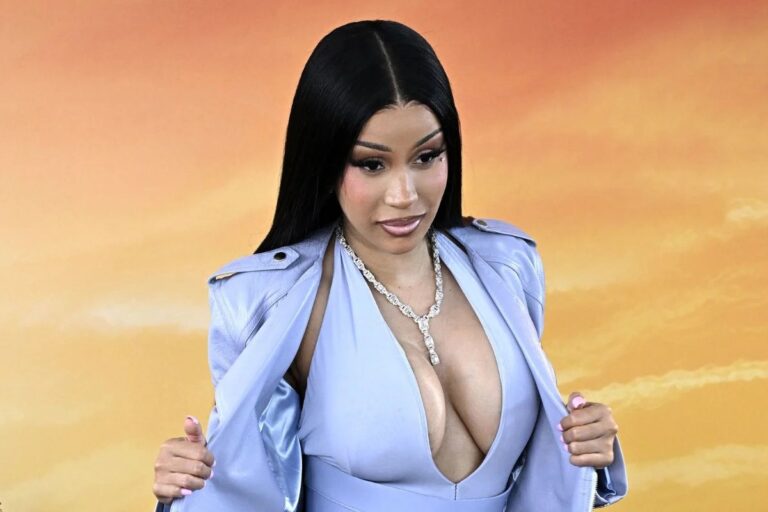 Cardi B Defends Hairstylist Against Cheating Allegations