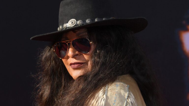 Pam Grier Talks ‘Jackie Brown,’ Soul Flix, And The Legacy Of Black Cinema Pam Grier Talks ‘Jackie Brown,’ Soul Flix, And The Legacy Of Black Cinema
