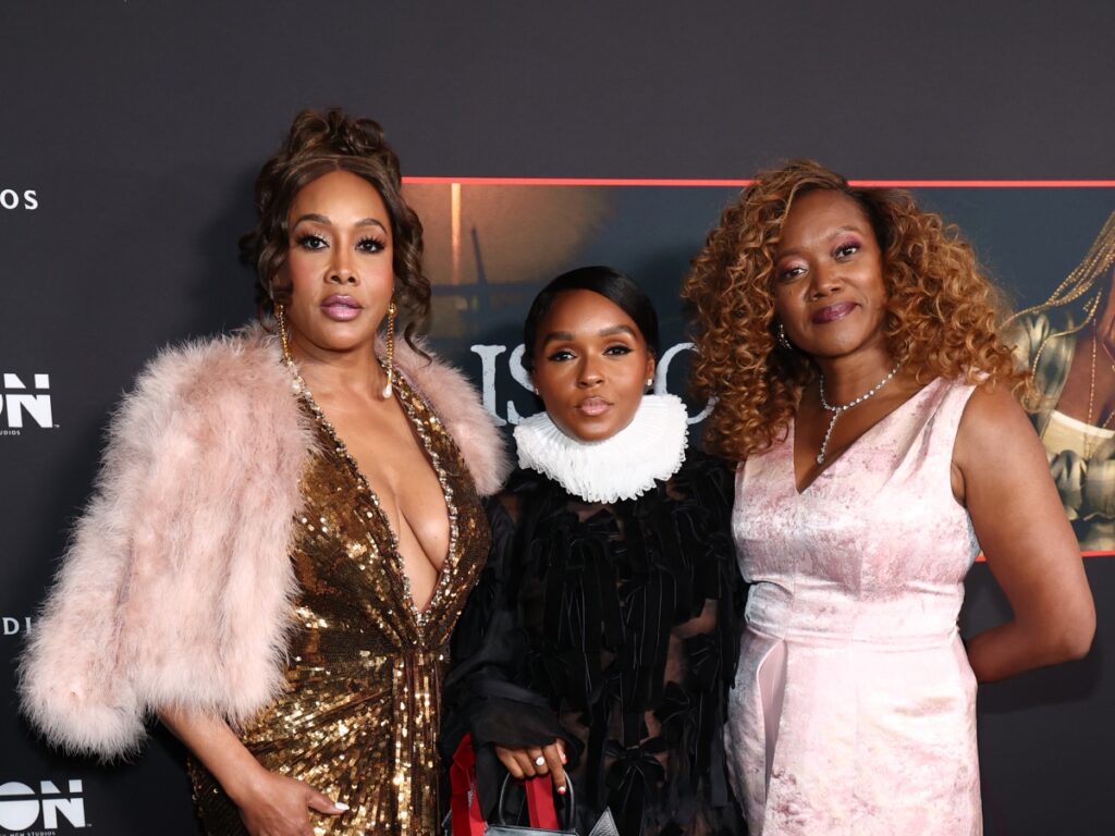 Vivica A. Fox And Erika Alexander Talk ‘Is God Is’ And Aleshea Harris’ Vision