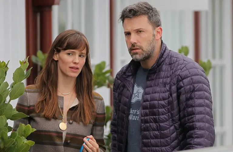 ‘JLo Must Be Beside Herself!’: Ben Affleck and Jennifer Garner’s Casual Outing Spark Chaos After Fans Zoom In on Their Not-So-Subtle Message After Divorce ‘JLo Must Be Beside Herself!’: Ben Affleck and Jennifer Garner’s Casual Outing Spark Chaos After Fans Zoom In on Their Not-So-Subtle Message After Divorce