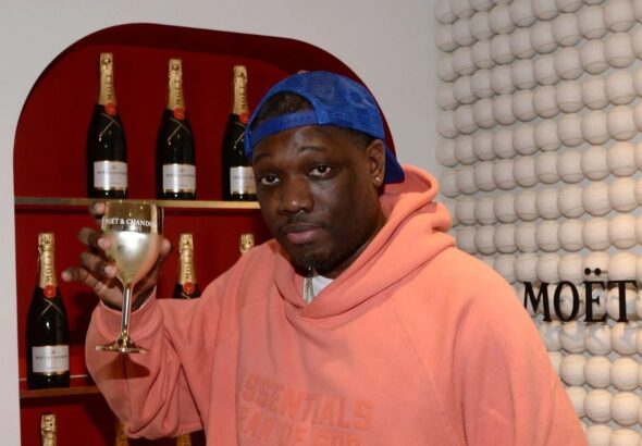 Michael Che Exposes All-White Writing Room Behind Kevin Hart Racist Roast