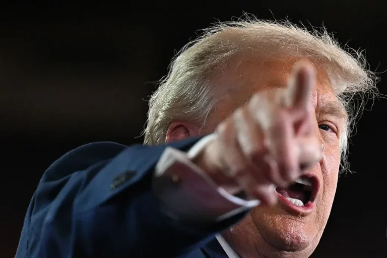 ‘You Can See the Blood Stirring Up In His Eyes’: Hecklers Hijack Trump’s Rally Three Times and He Completely Loses It, Then Blurts Out the One Line His Lawyers Are Absolutely Screaming About Right Now