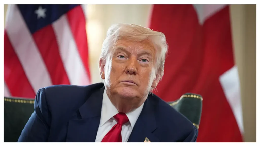 ‘Moron’: UFC Tried to Turn Trump Into a Roman Emperor Until Viewers Zoomed In on One Patriotic Detail That Blew the Whole Thing Up ‘Moron’: UFC Tried to Turn Trump Into a Roman Emperor Until Viewers Zoomed In on One Patriotic Detail That Blew the Whole Thing Up