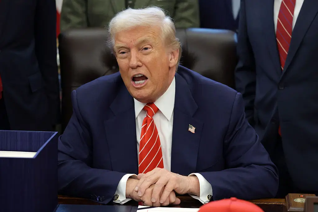 ‘So Hideous’: Trump’s Sagging Chin Goes Viral After 79-Year-Old’s Bizarre Meltdown During Rally