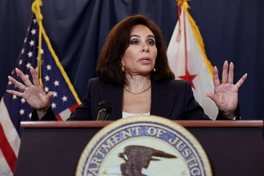 Can’t Answer Or Won’t Answer? Reporter Catches Jeanine Pirro Completely Off Guard on Trump’s .8B MAGA Payout: ‘You Always Ask These Out of My Lane Questions’
