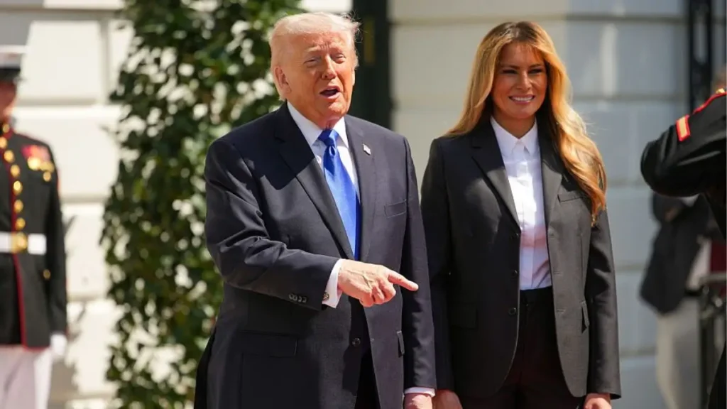 ‘The Look on Melania’s Face’: Trump Blindsides Melania After He Publicly Admits What He Hates About Her Before Dropping a Wisecrack About ‘Getting Rid’ of Her