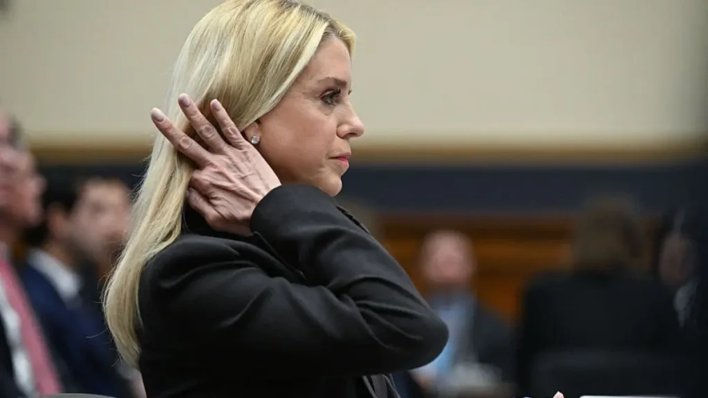 ‘That’s the End’: Pam Bondi Spent Years Doing Trump’s Dirty Work — Now the Lawyers Coming for Her Throat Aren’t Stopping Until They Get the One Thing She Thought Was Untouchable ‘That’s the End’: Pam Bondi Spent Years Doing Trump’s Dirty Work — Now the Lawyers Coming for Her Throat Aren’t Stopping Until They Get the One Thing She Thought Was Untouchable