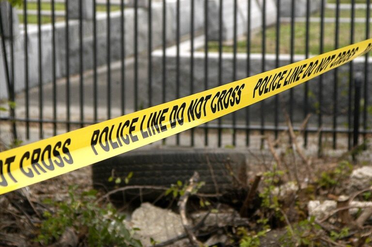 Alabama Rapper Admits To Killing His Ex On Facebook, Then Himself In Graveyard Alabama Rapper Admits To Killing His Ex On Facebook, Then Himself In Graveyard