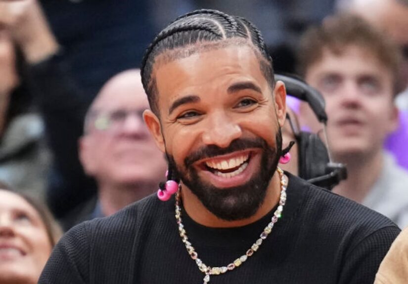 ‘Shabang’ Shenanigans! Drake Hops On Viral Trend During Turks & Caicos Trip ‘Shabang’ Shenanigans! Drake Hops On Viral Trend During Turks & Caicos Trip