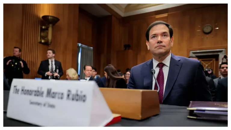 ‘Looks Like a Happy Drunk’: Marco Rubio Melts Down After Question About Missing Major Meeting, Then Embarrassing Photos Resurface ‘Looks Like a Happy Drunk’: Marco Rubio Melts Down After Question About Missing Major Meeting, Then Embarrassing Photos Resurface