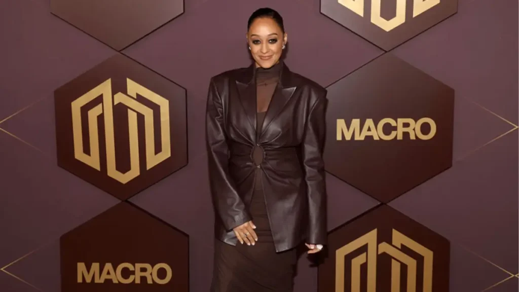 ‘She Got a Type’: Tia Mowry Makes First Red Carpet Debut with New Boyfriend Who’s Nearly 12 Years Younger — But Fans Can’t Get Past One Thing ‘She Got a Type’: Tia Mowry Makes First Red Carpet Debut with New Boyfriend Who’s Nearly 12 Years Younger — But Fans Can’t Get Past One Thing