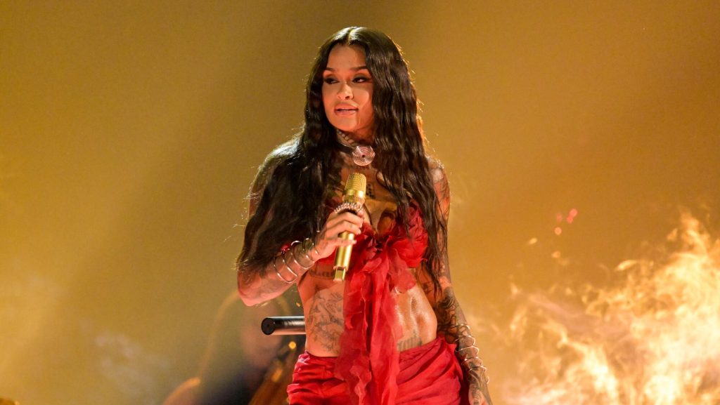 Kehlani Bids Farewell To “Folded” With Ethereal BET Awards Performance