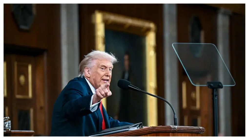 ‘What’s Going On’: Trump’s Suits Have Been Hiding a Dirty Secret Fans Suspected for Years — One Photo Slip Just Confirmed Everything ‘What’s Going On’: Trump’s Suits Have Been Hiding a Dirty Secret Fans Suspected for Years — One Photo Slip Just Confirmed Everything