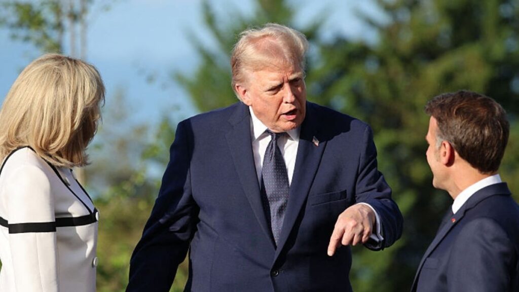 ‘Wow’: Trump Skips a Handshake Rematch With a World Leader He Lost to — But Tries His Luck With the Man’s Wife, and Cameras Catch His Brutal Defeat ‘Wow’: Trump Skips a Handshake Rematch With a World Leader He Lost to — But Tries His Luck With the Man’s Wife, and Cameras Catch His Brutal Defeat