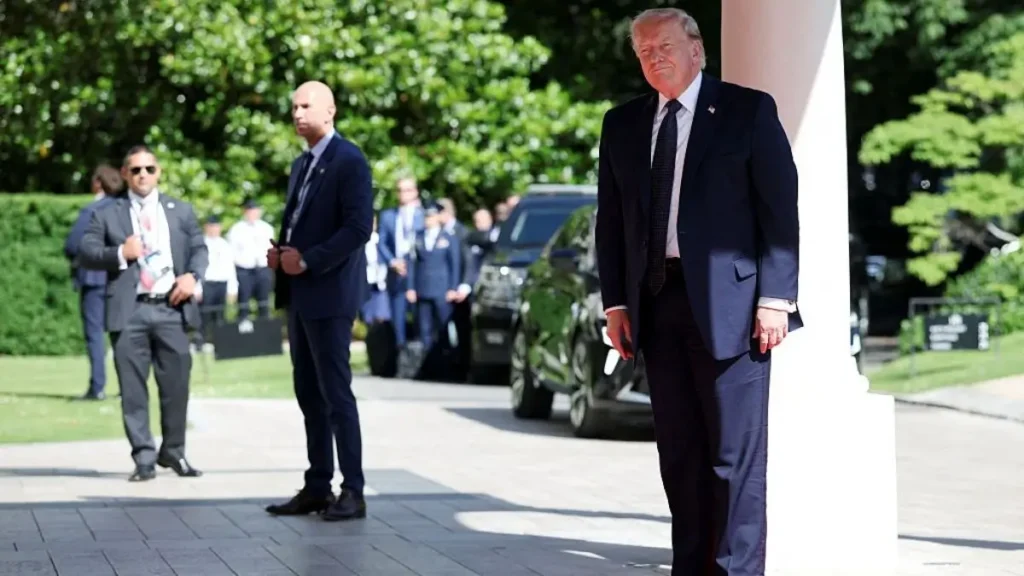 ‘My Gosh’: Trump Is About to Explode After His G7 Look Goes Viral — Cameras Ruthlessly Zoomed In While He Was Sitting And The Close-Up Is Devastating ‘My Gosh’: Trump Is About to Explode After His G7 Look Goes Viral — Cameras Ruthlessly Zoomed In While He Was Sitting And The Close-Up Is Devastating