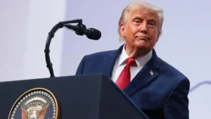 ‘Such a Bully’: Trump’s Kennedy Center Tarp Controversy Explodes Again After Eagle-Eyed Fans Zoom In and Discover One New Twist
