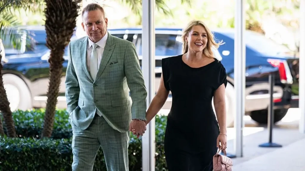 ‘But Why?’: Karoline Leavitt Flaunts Post-Baby Body in New Photos — But Fans Just Can’t Look Away from One Awkward Detail About Her Husband