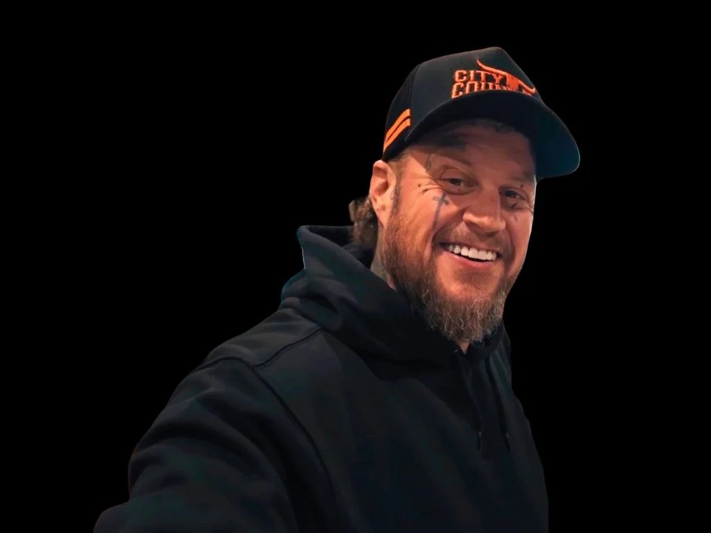 Jelly Roll Files For Divorce After Years Of Turbulence With Bunnie XO Jelly Roll Files For Divorce After Years Of Turbulence With Bunnie XO