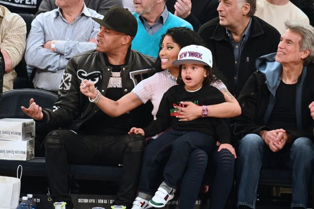 Nicki Minaj Brings Kenneth Petty And Papa Bear To FIFA World Cup Games Nicki Minaj Brings Kenneth Petty And Papa Bear To FIFA World Cup Games