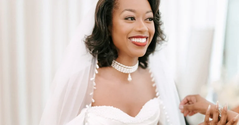 This Bride Channeled Vintage Summer Romance For Her Portugal Wedding Look This Bride Channeled Vintage Summer Romance For Her Portugal Wedding Look