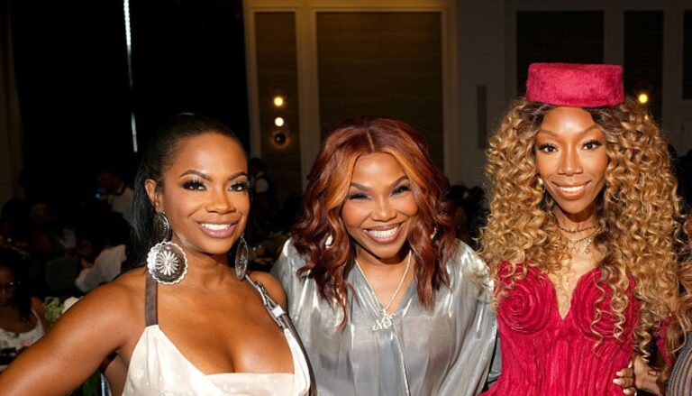 #MelaninMagic: Kandi, Mona Scott Young, Brandy, Monica & Missy Elliott Honored For Their Light & Legacy At ESSENCE Black Women In Music #MelaninMagic: Kandi, Mona Scott Young, Brandy, Monica & Missy Elliott Honored For Their Light & Legacy At ESSENCE Black Women In Music