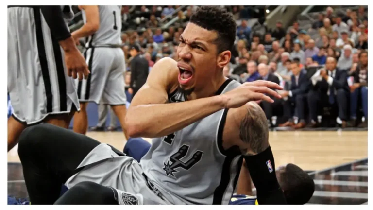 Danny Green’s Defense of Jacob Tobey: A Reflection on Loyalty and Accountability in Sports Culture