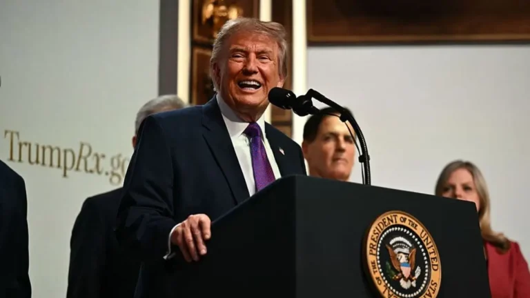 When Clowns Attack: Trump’s Latest Low-Brow Antics and Their Cultural Fallout When Clowns Attack: Trump’s Latest Low-Brow Antics and Their Cultural Fallout